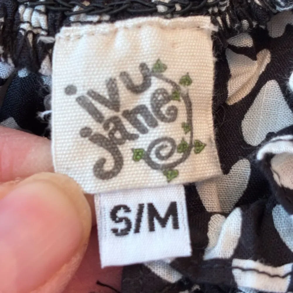 Ivy jane Black & White Heart Print Smocked Peasant Top prairie Cottagecore